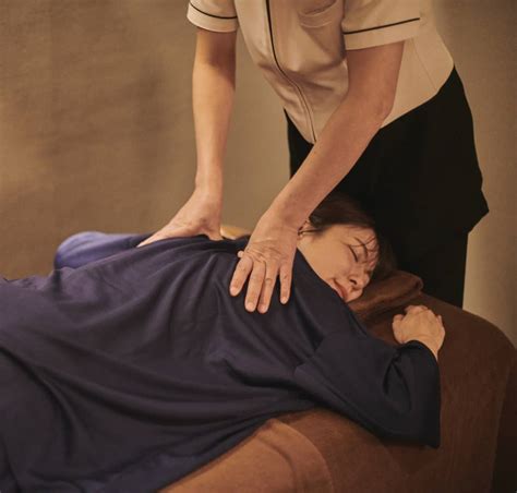Erotic massage Shirahama
