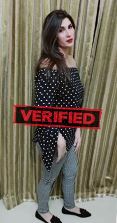 Vanessa Titten Finde eine Prostituierte Quievrain